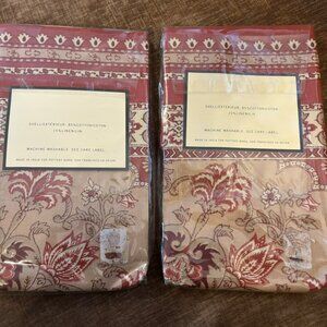 Pottery Barn Tascha Euro Shams 26"x26" Set Of 2 Red & Beige Floral Design